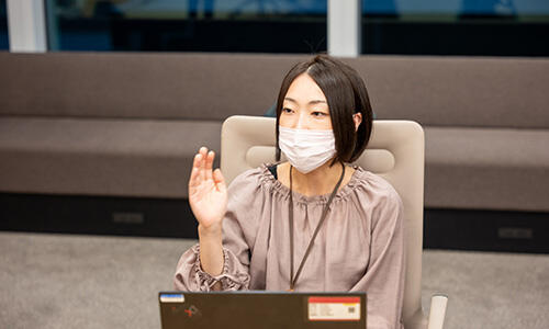 SI事業部　超高速開発センター　守屋さん