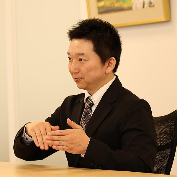 神山氏　写真